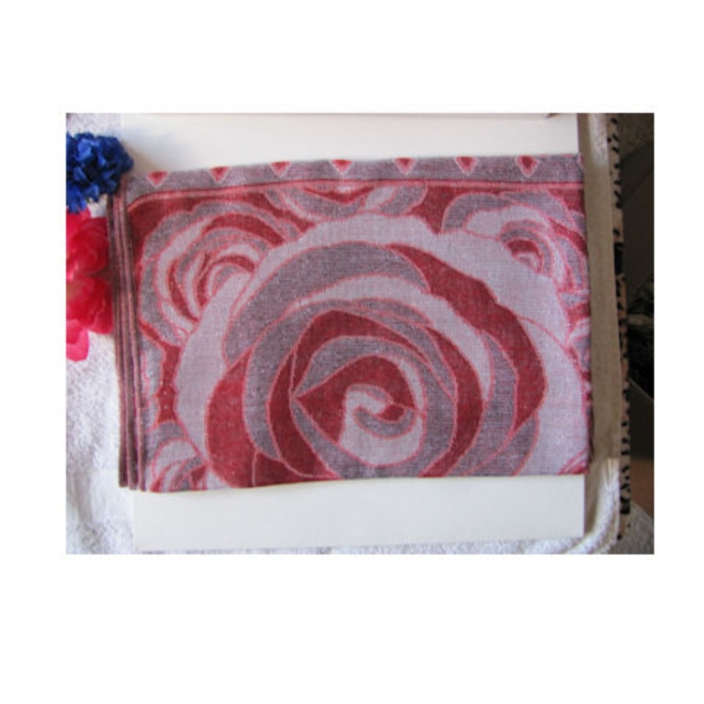 PASHMINA SCARF BRAND NEW  BEAUTIFUL SCARF